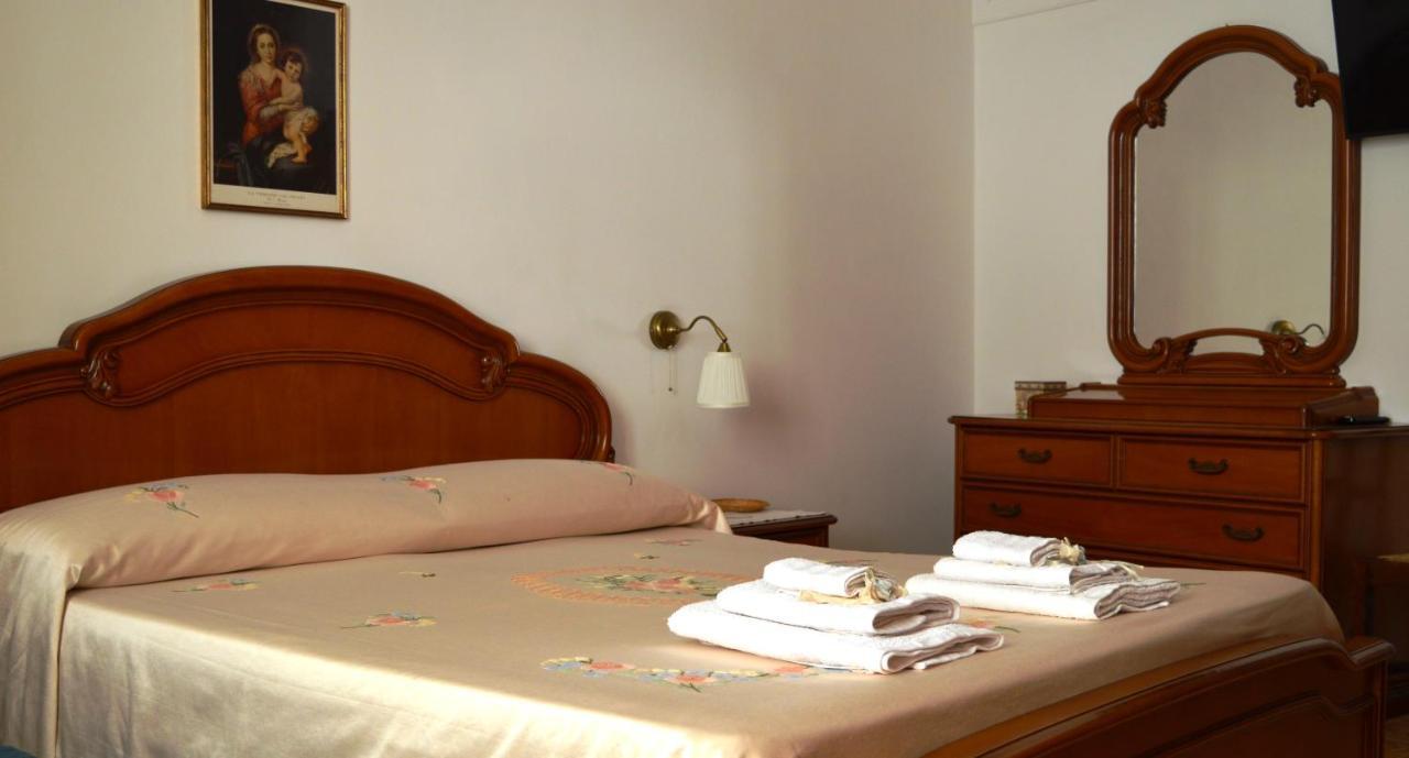 Casa Gentile Apartment Assisi Bagian luar foto